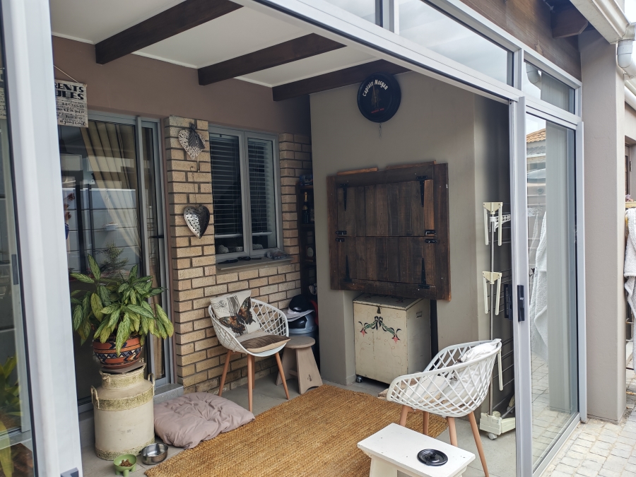 3 Bedroom Property for Sale in Mooikloof Country Estate Western Cape